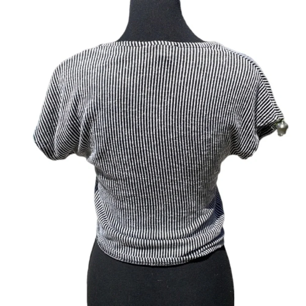 EUC! Black and white striped crop top with cute tie! - Picture 2 of 2